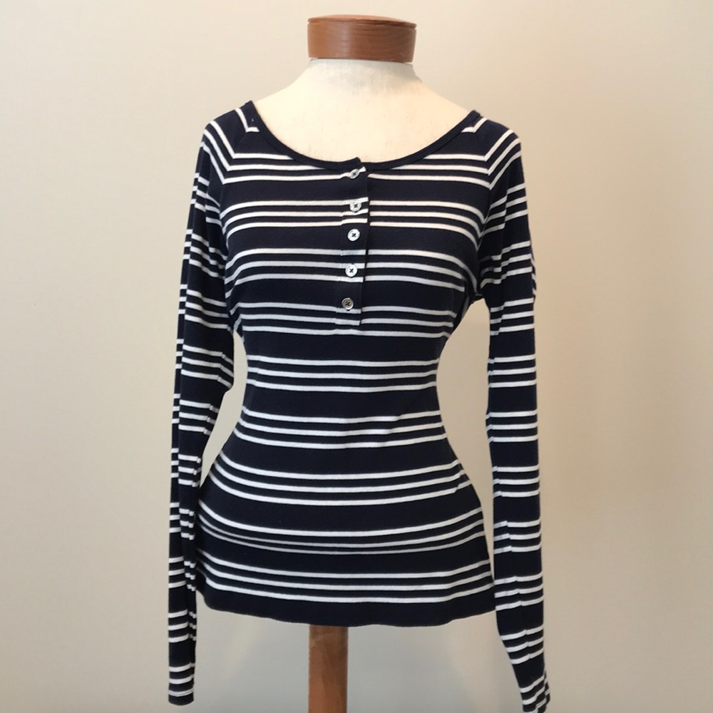 Boatneck long sleeve cotton tee